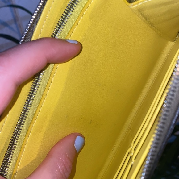 Celine Zipped Wallet ☀️ - Picture 14 of 17